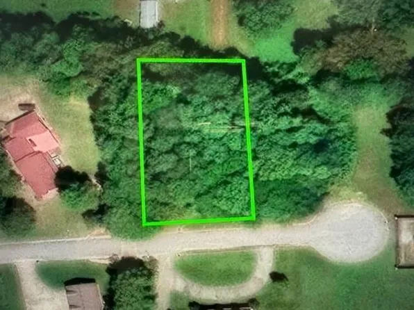 Holmes St, Newport, AR 72112