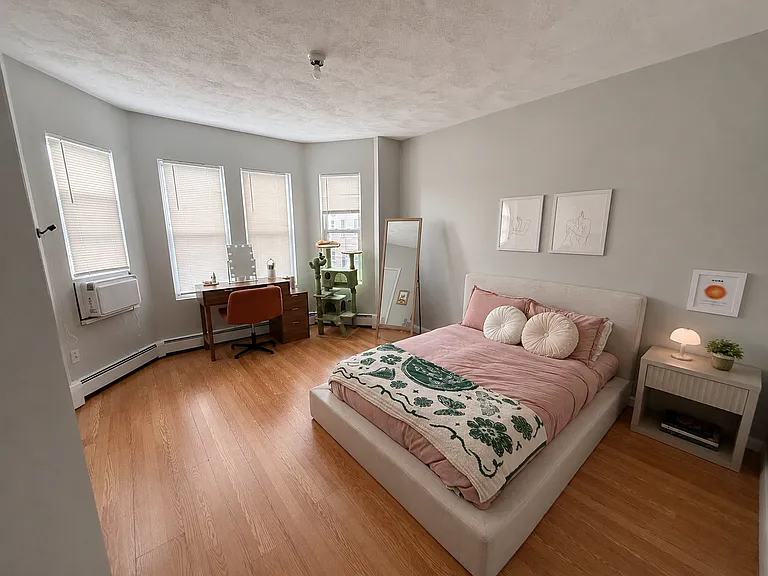 633 Somerville Ave #3 — Photo 3