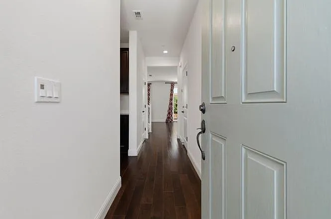 510 E Albertina Ave — Photo 12