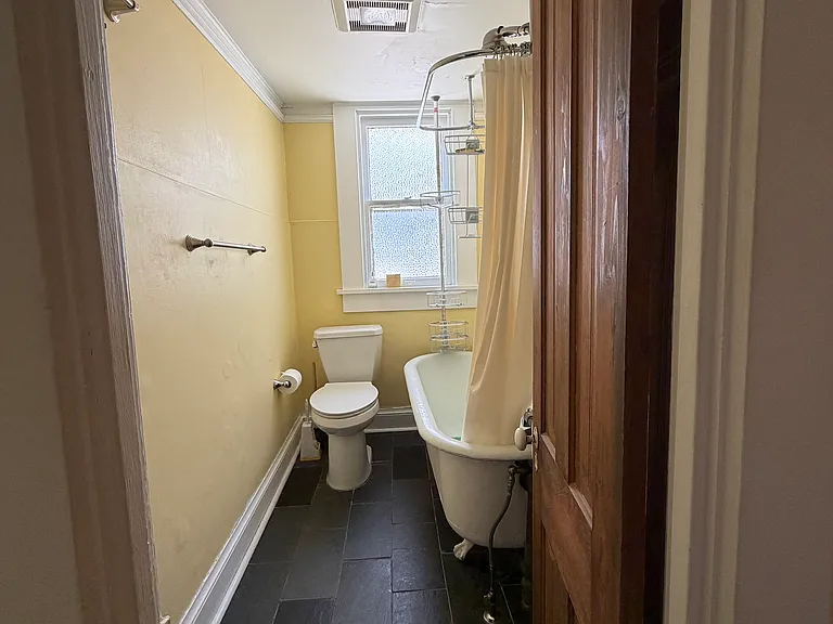 929 E Johnson St #2 — Photo 6