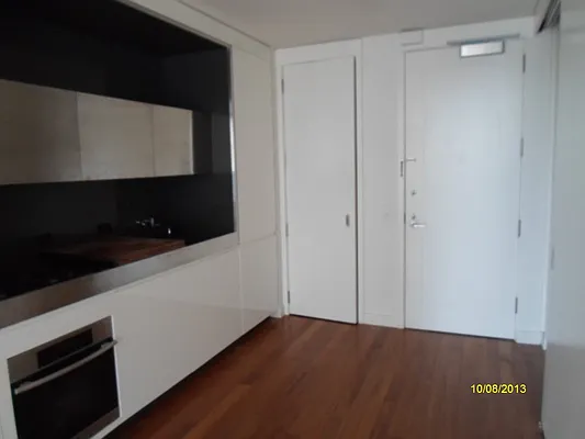 Sold by Manhattan Network Inc. | media 2