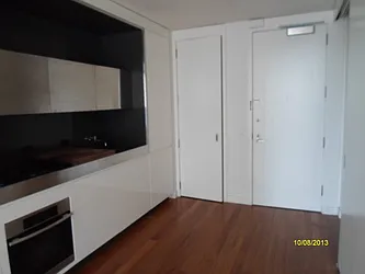 Sold by Manhattan Network Inc.