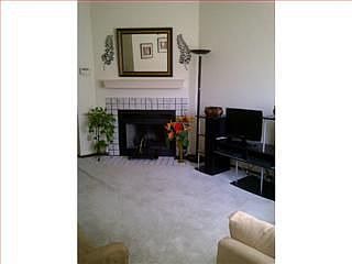 4th image of 711 S Bayshore Blvd APT 25