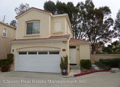 1st image of 27923 Crown Court Cir