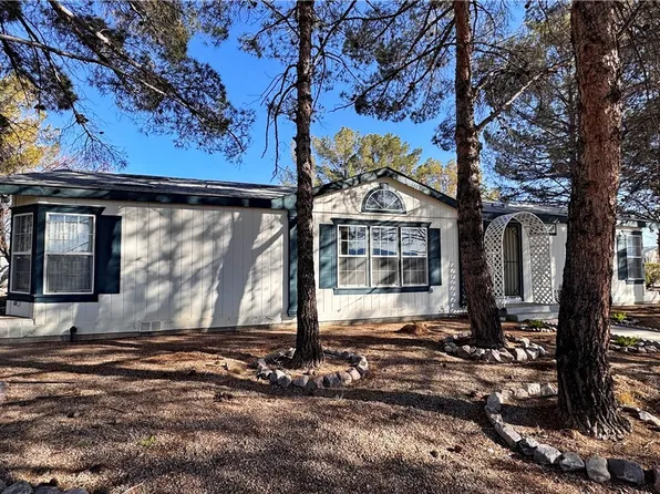 2490 Quebec St, Pahrump, NV 89048
