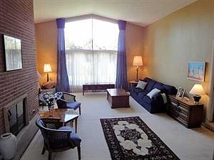 5th image of 25 Deville Cir
