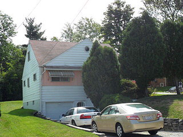 1st image of 35 Grasmere Ave