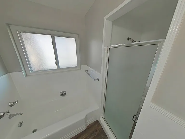 123 N El Camino — Photo 9