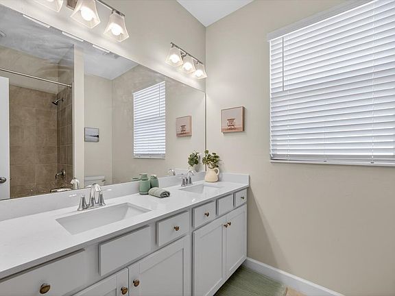 3rd image of 20730 Copperhead Dr