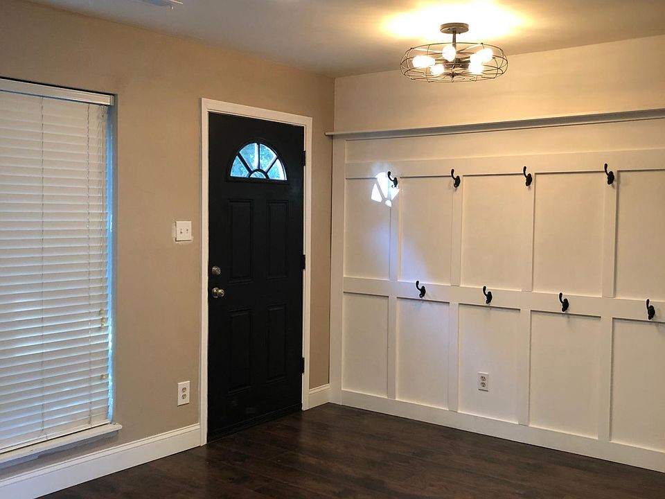 1st image of 1644 Westwind Way