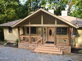 3103 Hatcher Top Rd, Sevierville, TN 37862