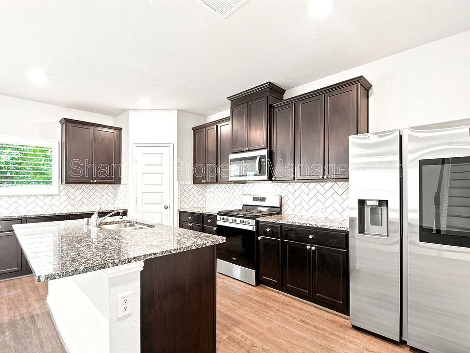 1st image of 1202 Vilamoura Ct
