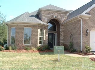 88 White Swain Ct, Wilmington, NC 28412