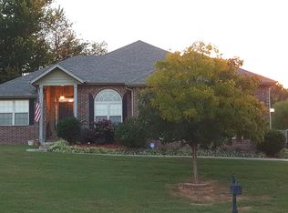 5165 W Ridgebury Pl, Fayetteville, AR 72704