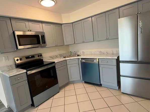 Newport Apartments, 350 Prospect Ave APT 506, Hackensack, NJ 07601
