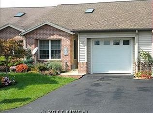 899 Geyer Dr, Chambersburg, PA 17201