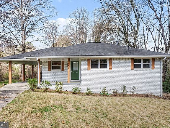 2nd image of 1875 Creekside Ct