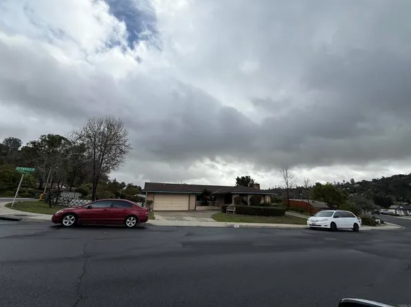 1023 Glenhill Rd, El Cajon, CA 92020