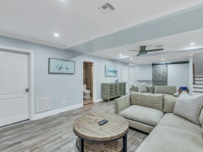 300 Fiddler Ln — Photo 21