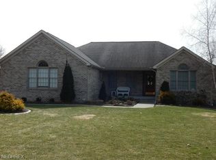 450 Airport Rd, Warren, OH 44481