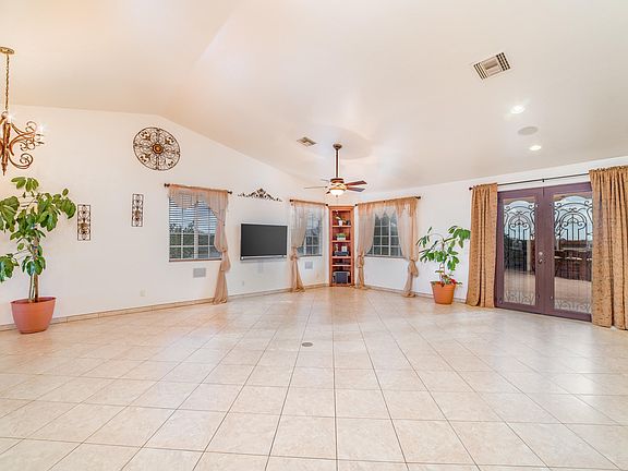 3211_E_Rincon_View_Dr.-13[1]