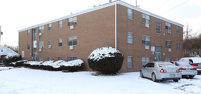2nd image of 365 S Yale Ave #A2-2