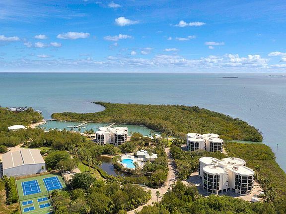 4th image of 7204 Gulf Of Mexico Blvd #7204