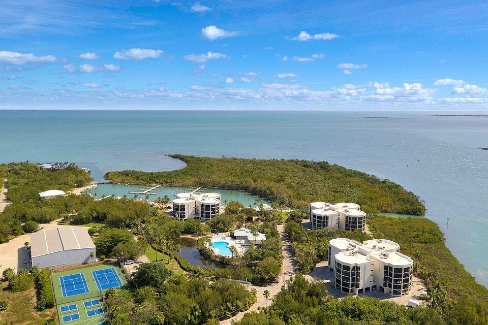 1st image of 8401 Gulf Of Mexico Blvd #8401