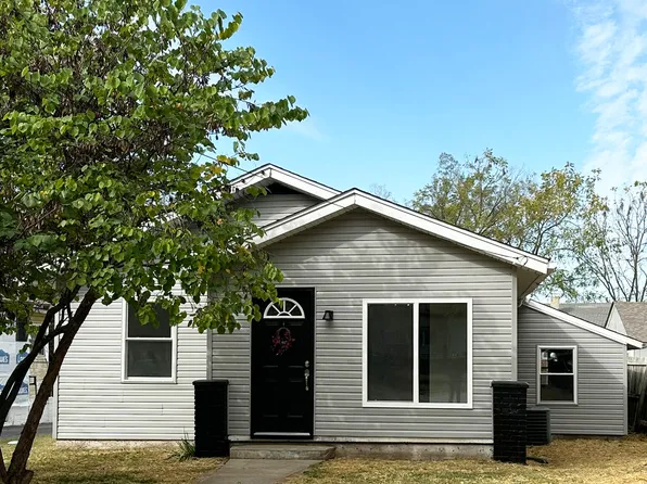 2255 N Travis Avenue, Springfield, MO 65803