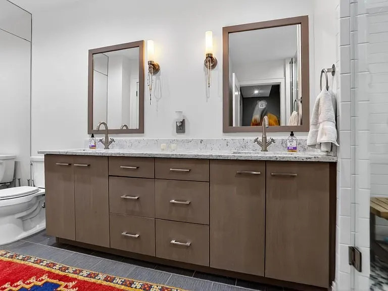 905 Juniper St NE #403 — Photo 10