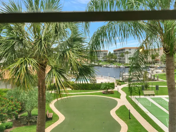 901 Gardenia Drive #378, Delray Beach, FL 33483