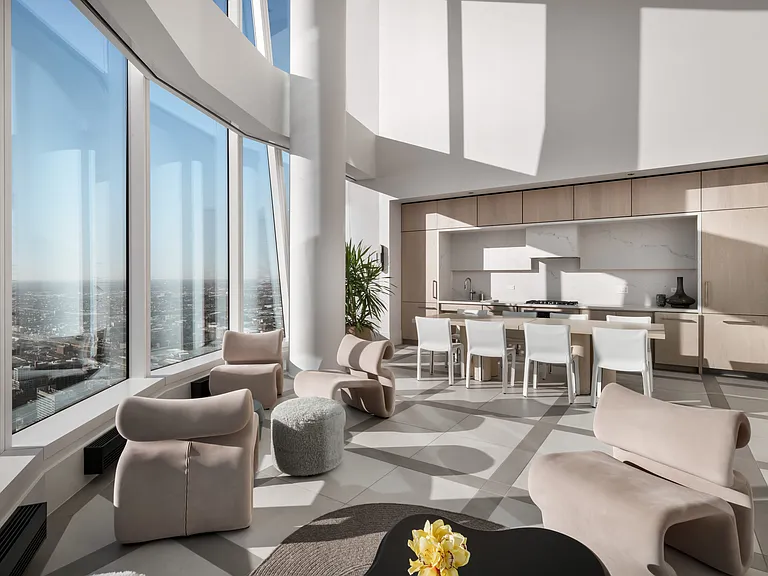 1000M Apartments — Photo 37