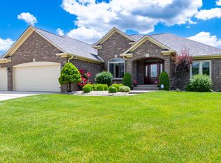 3649 Walnut Hill Ct, Greenwood, IN 46142