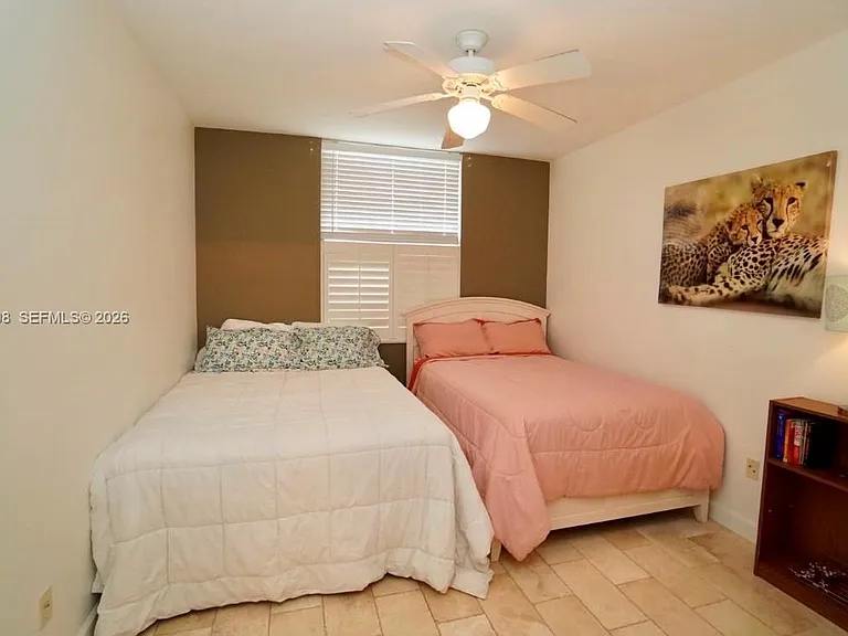 1900 Van Buren St #118B — Photo 12