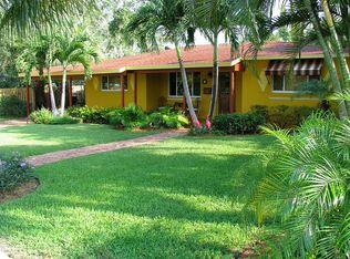 209 N Seacrest Cir, Delray Beach, FL 33444