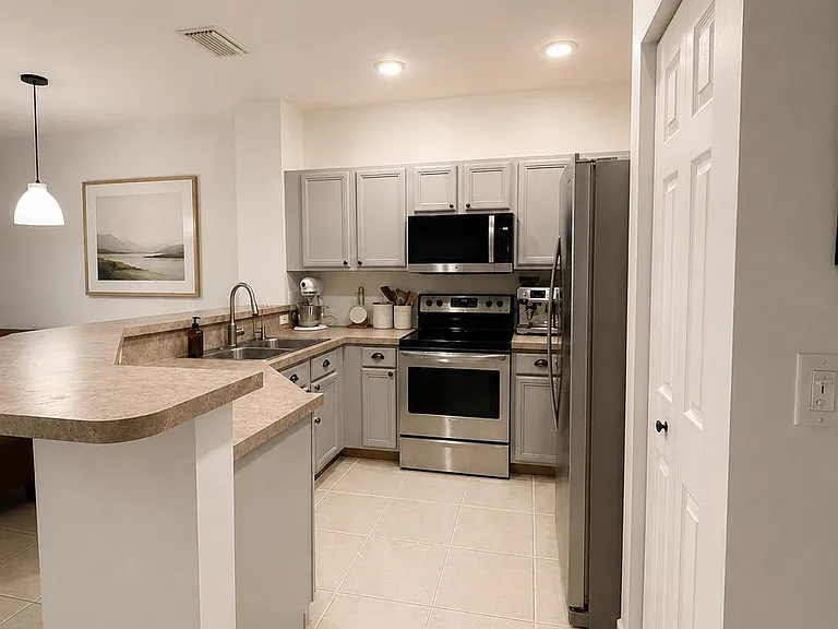 4799 Palmbrooke Cir — Photo 5