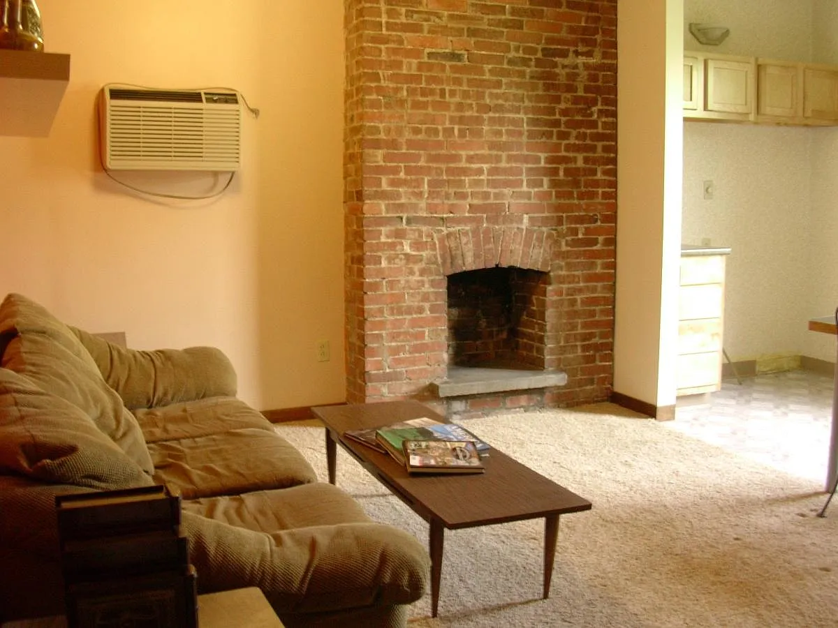 745 S Millvale Avenue — Photo 1