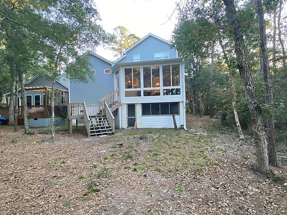 3rd image of 155 Oceangreens Ln