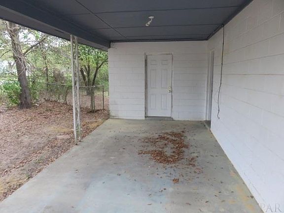 5th image of 801 Blue Springs Dr