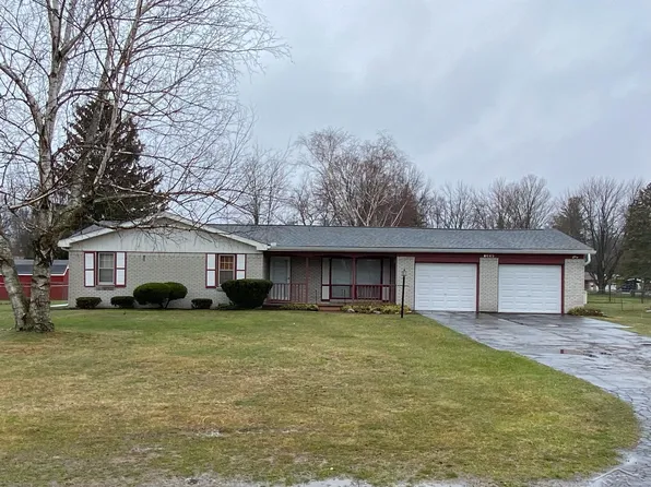 8045 Liskow Ct, Saginaw, MI 48609