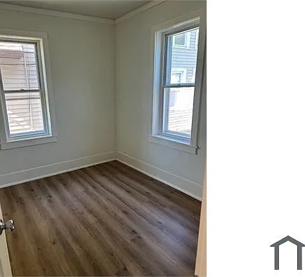 28 Clark Ave — Photo 8