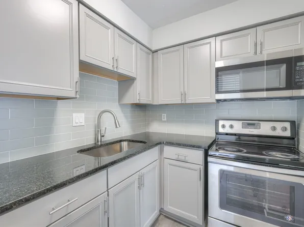 320 Welch Rd APT O1, Nashville, TN 37211