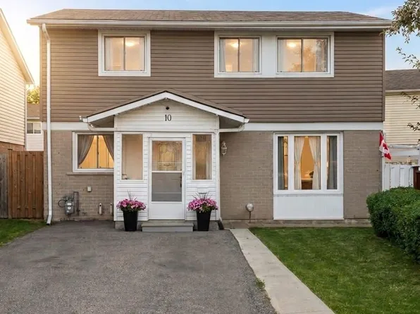 10 Hardcastle Ct, Brampton, ON L6S 2B2