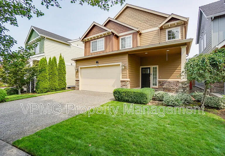 1403 SE 194th Pl — Photo 3
