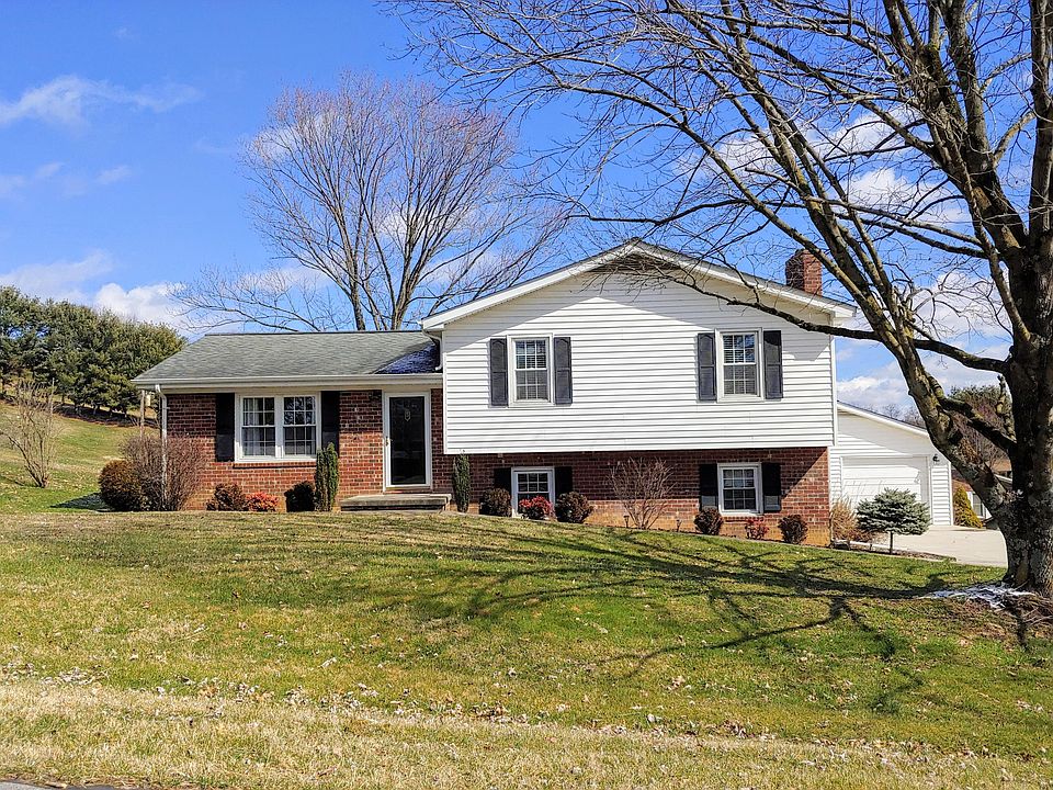 1st image of 1064 Panorama Dr