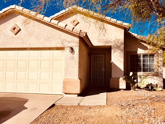 2nd image of 4458 W Holly Berry Way