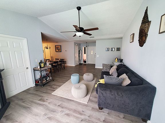 4th image of 2986 Lowery Dr