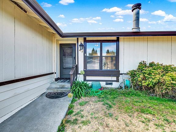 4th image of 2555 Flosden Road #47