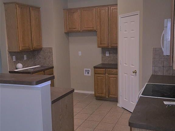 4th image of 1312 Cahaba Dr