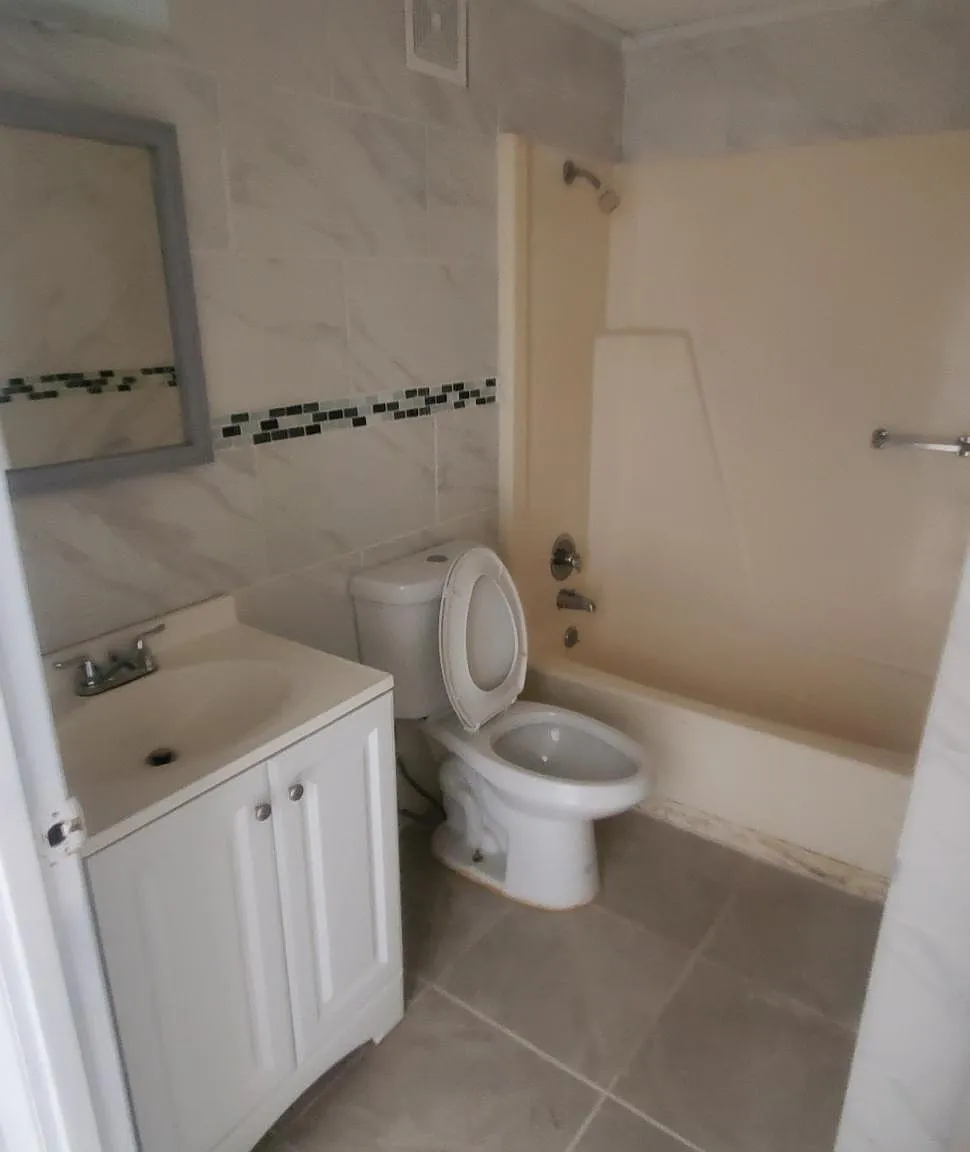 1 bed, 550 sqft, $1,195 — Photo 3